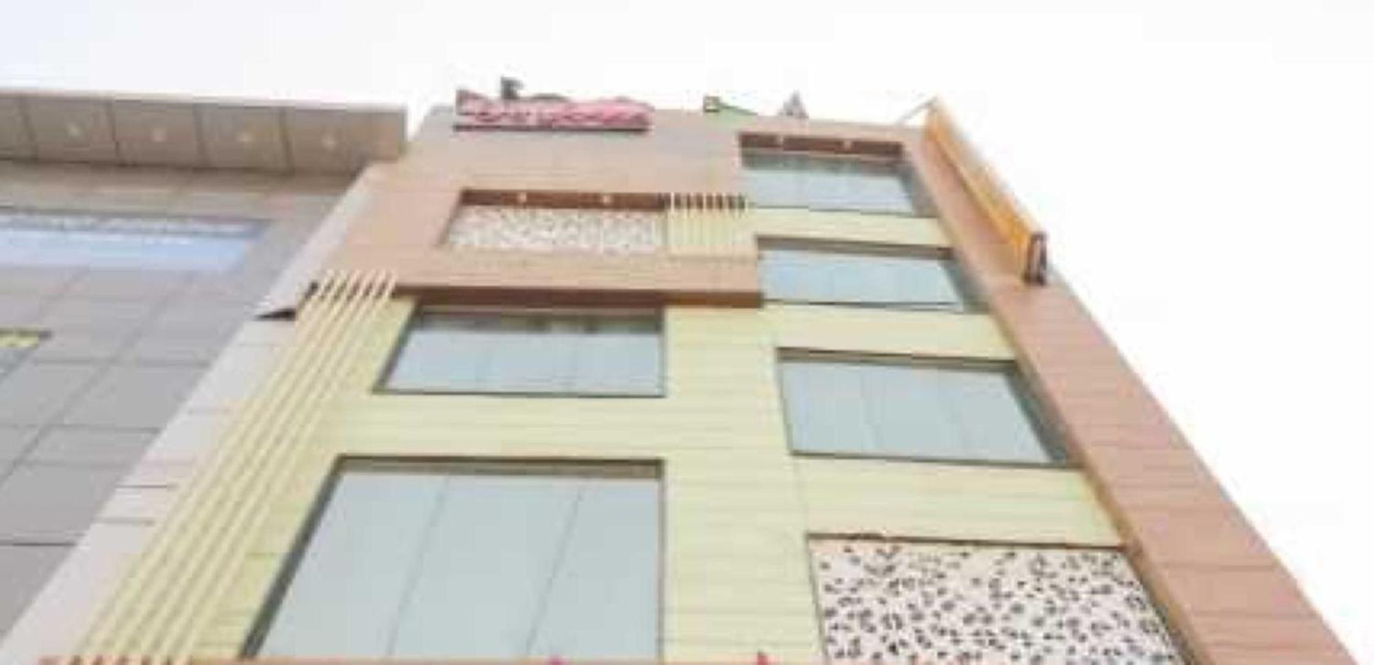 Hotel O Discovery Inn New Delhi Extérieur photo